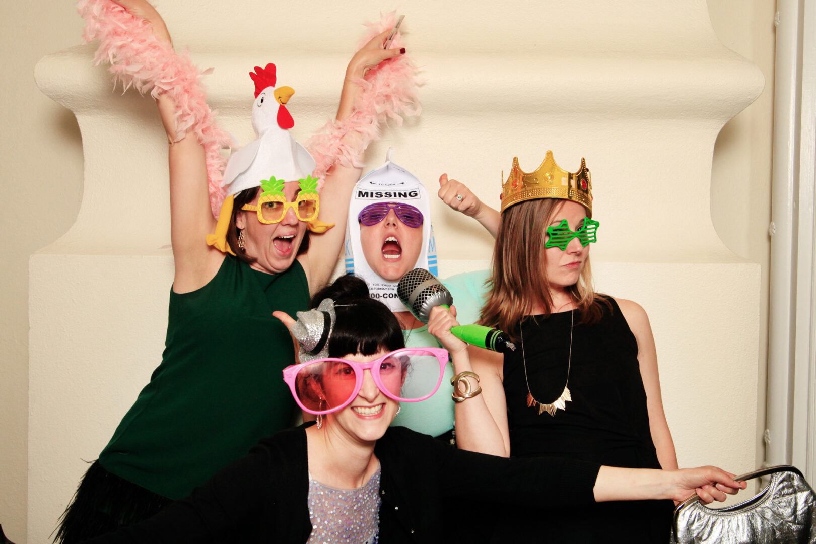 Pomme wedding day photo booth 