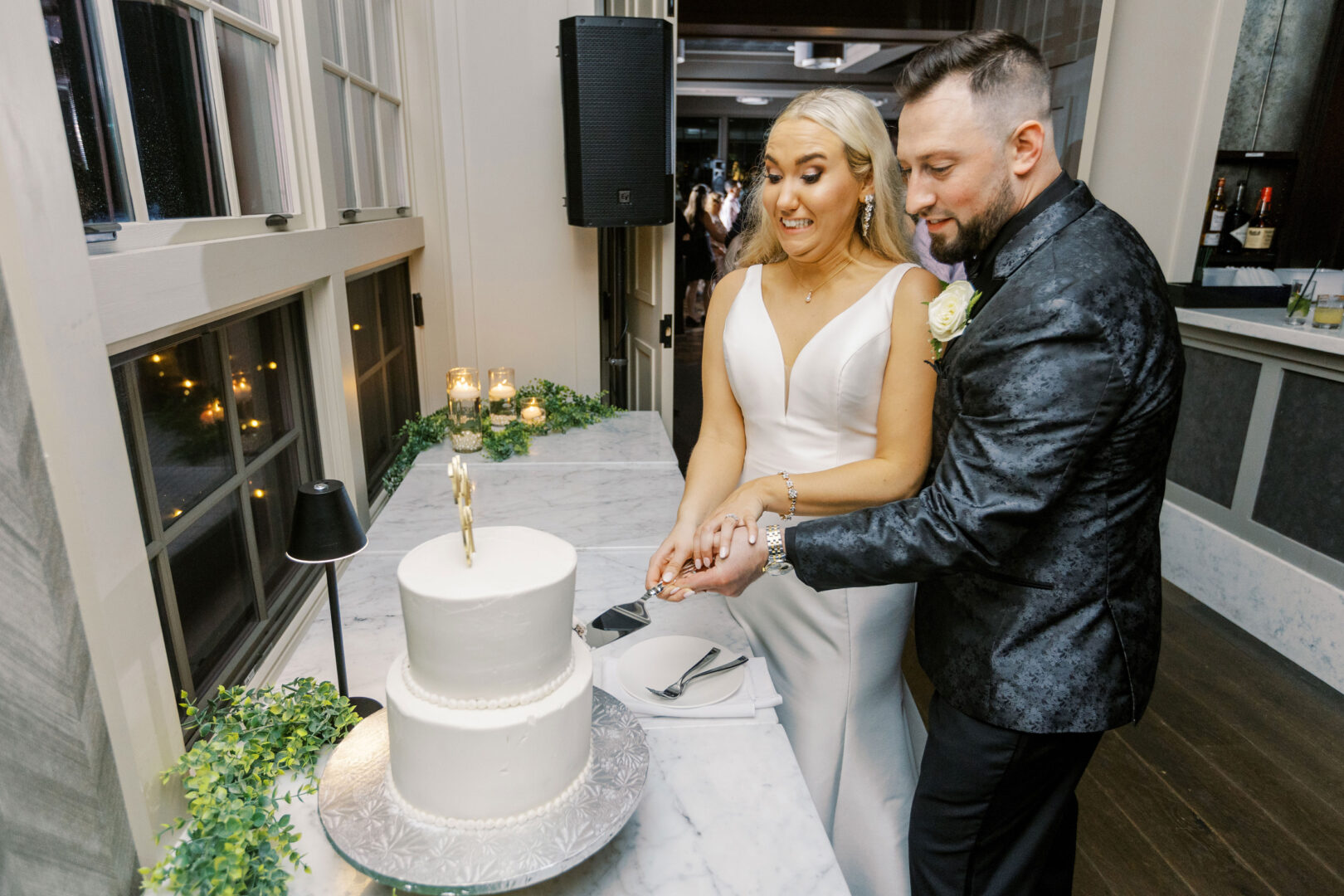 Wedding day cake cutting at Stella of New Hope.